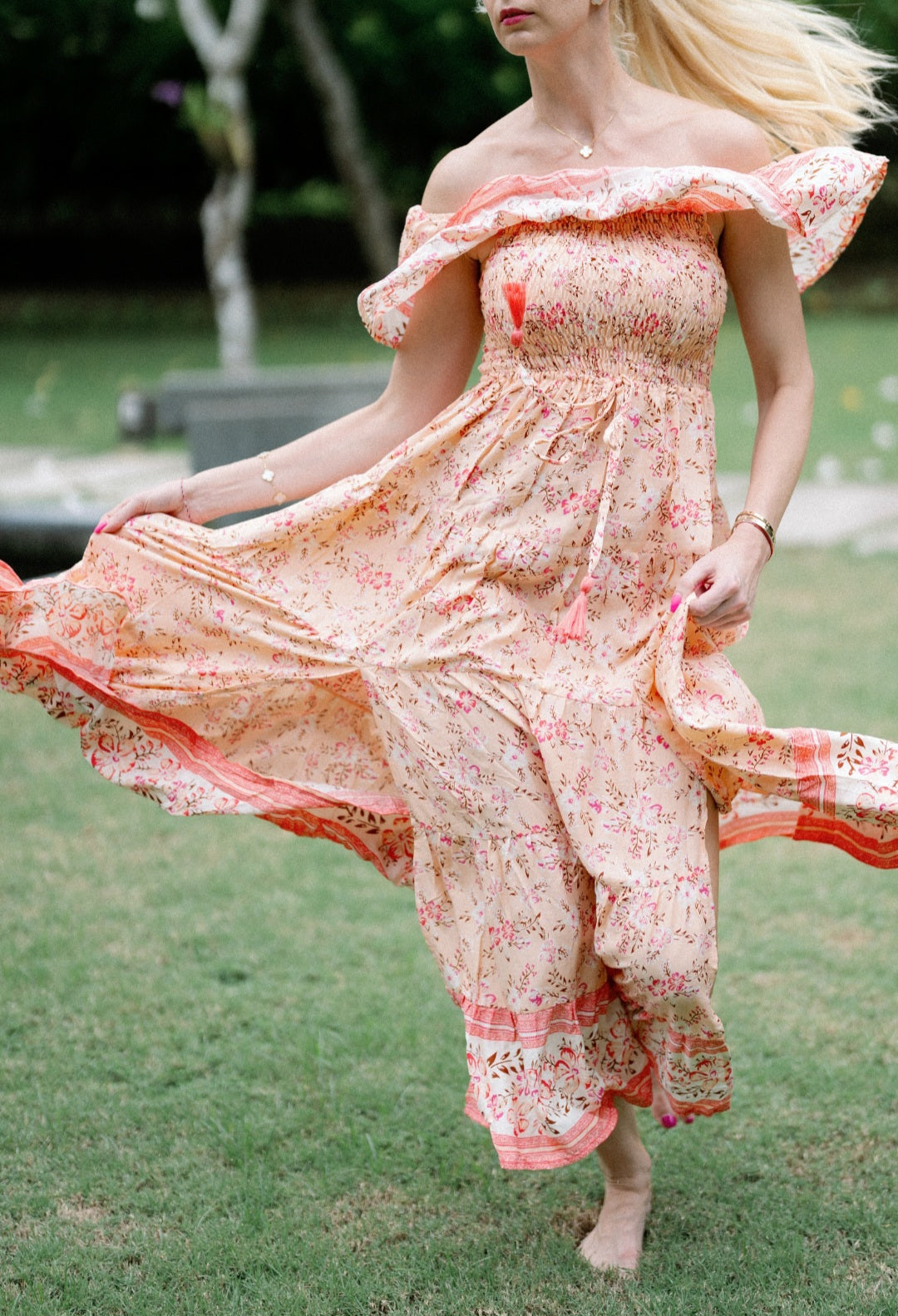 Sabrina Hosszú Ruha - Peach Blossom