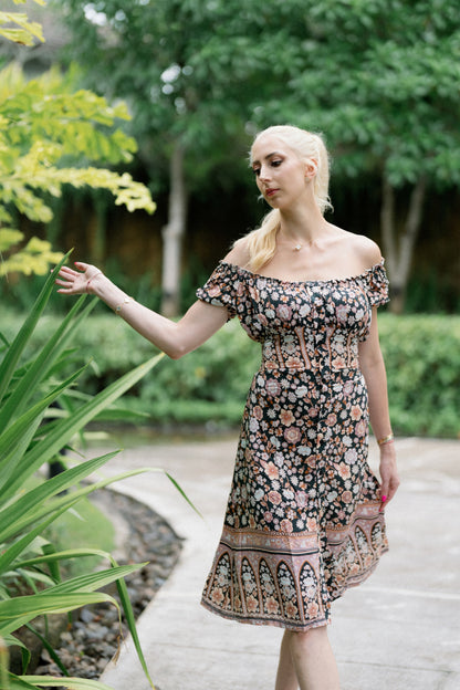 Sabrina Ruha - Amber Dusk