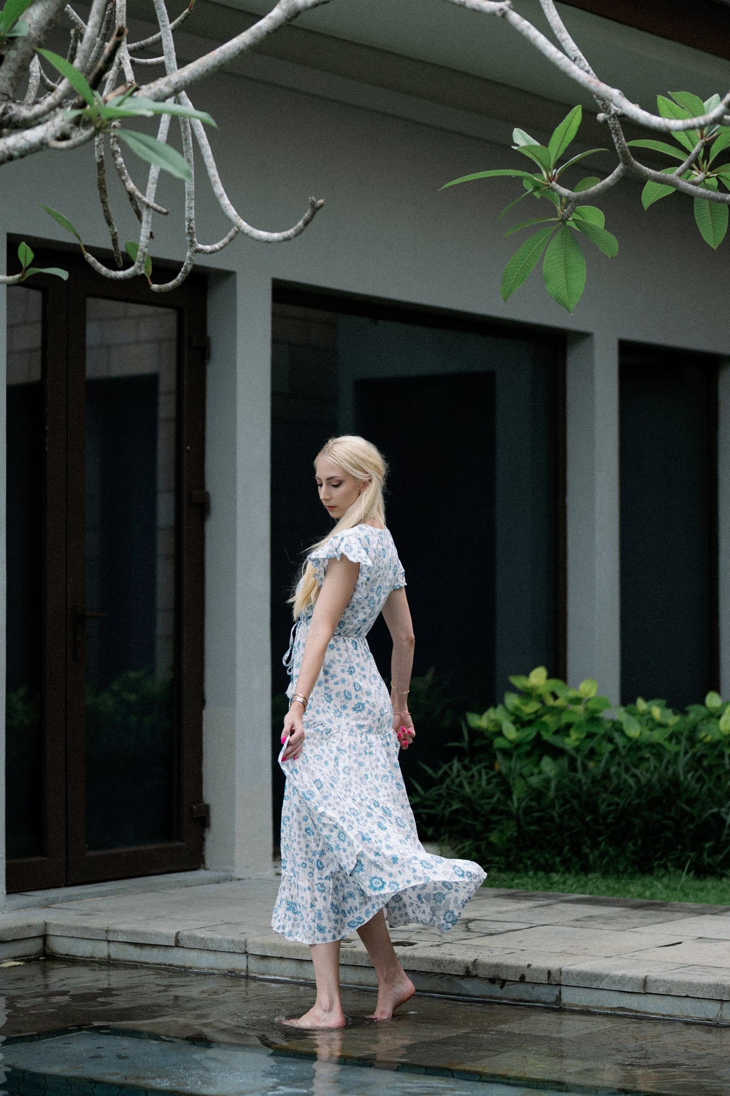 Caroline Hosszú Ruha - Blue Serenity