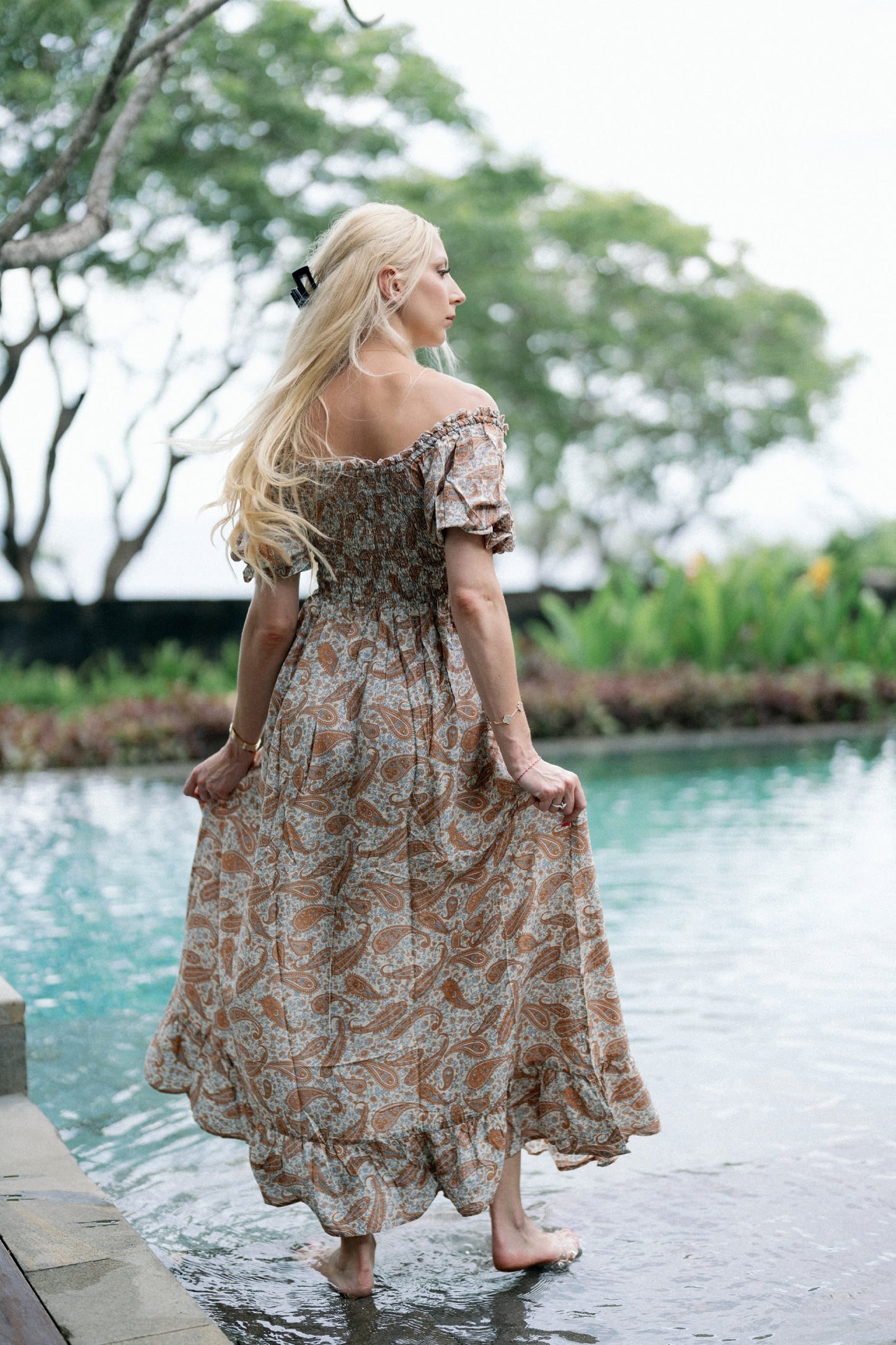 Sabrina Hosszú Ruha - Golden Root