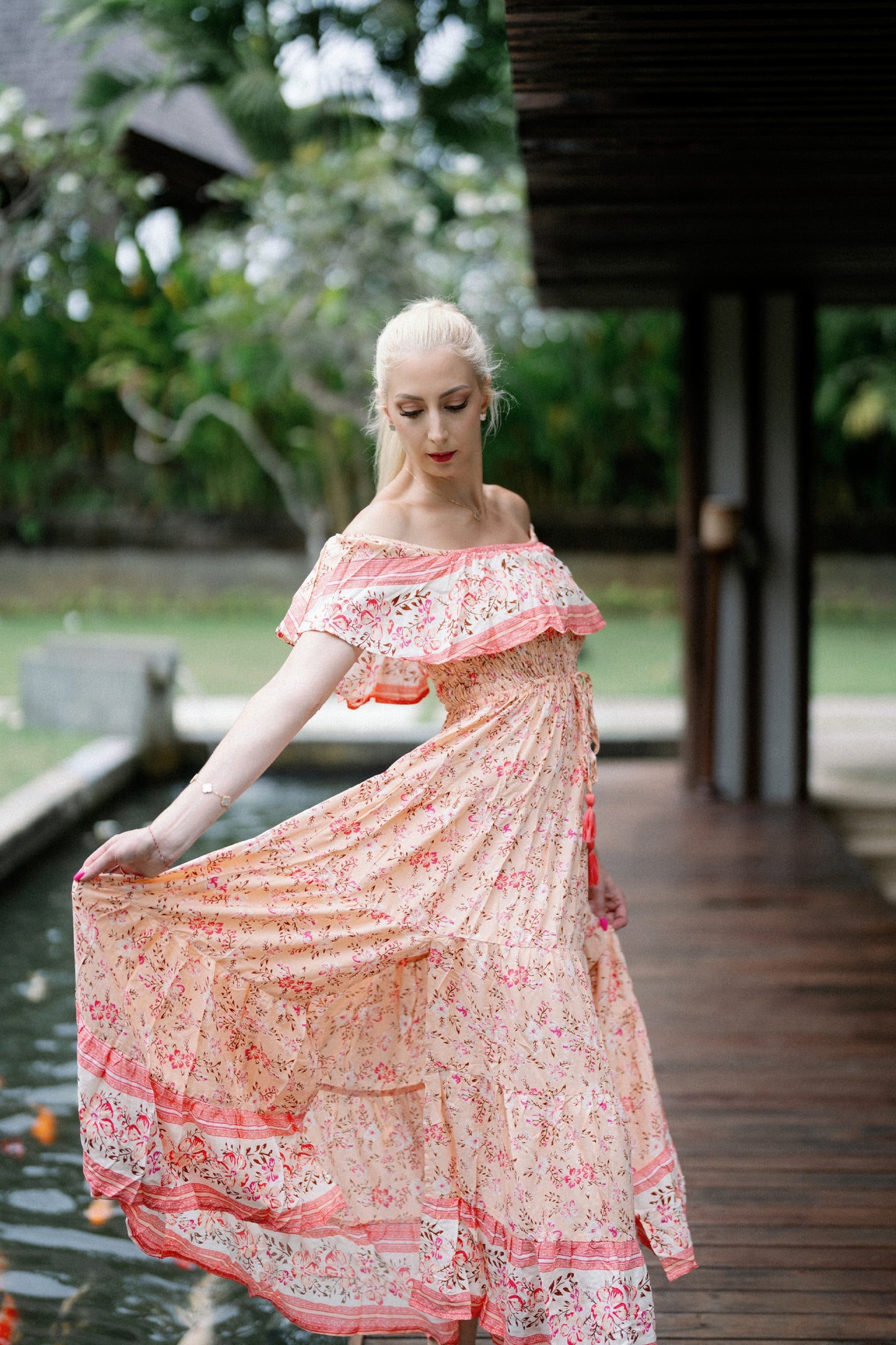 Sabrina Hosszú Ruha - Peach Blossom