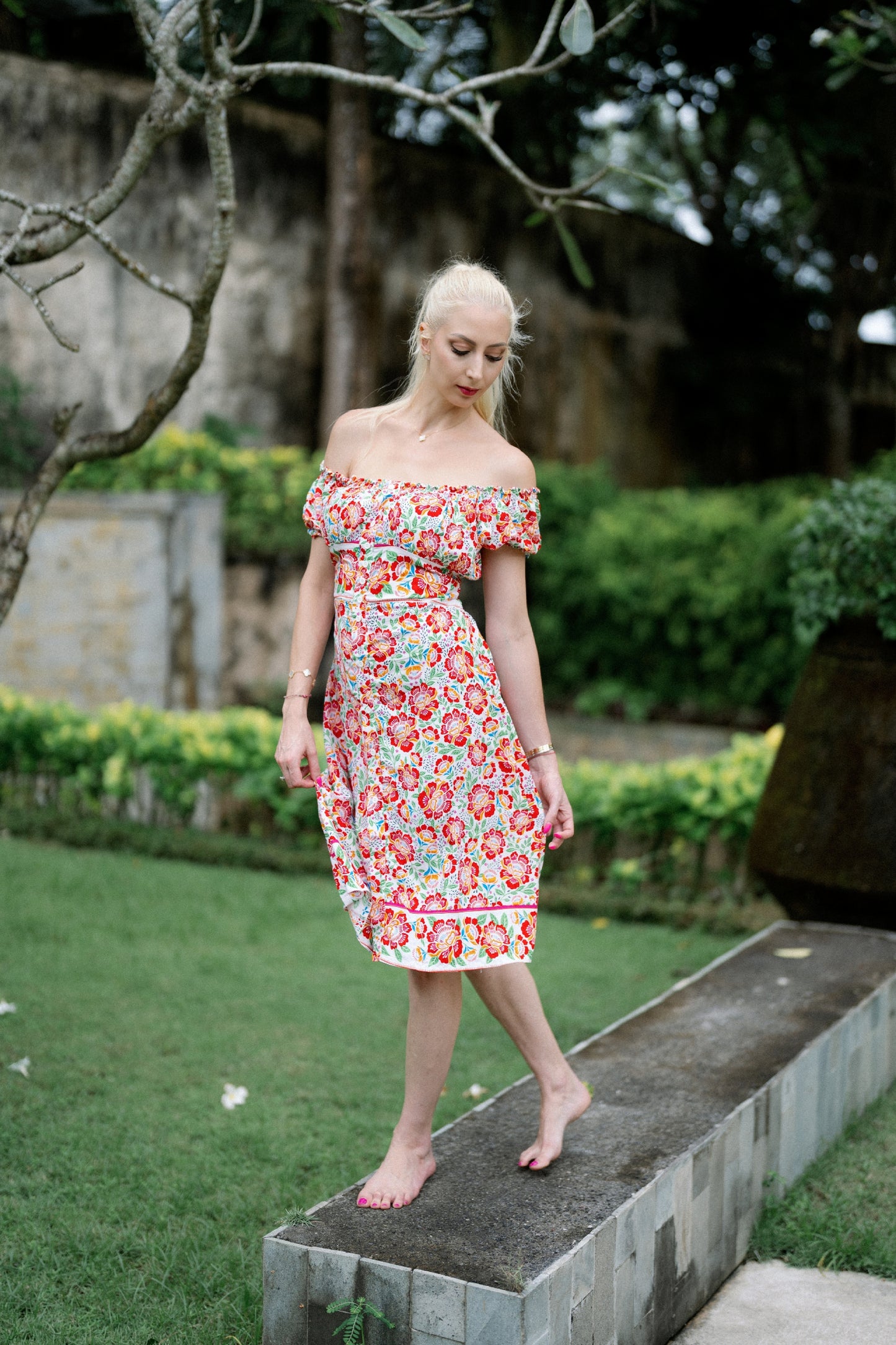 Sabrina Ruha - Floral Kiss